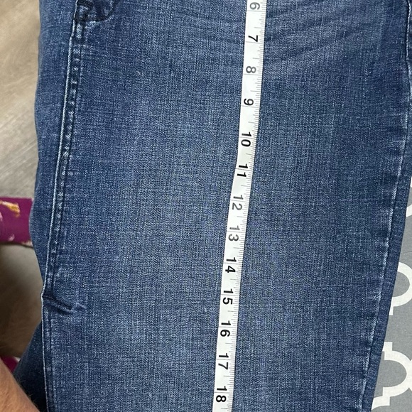 Lee Platinum stretch denim blue jean skirt - Picture 7 of 7